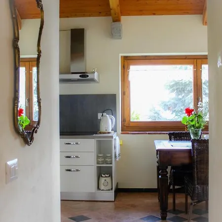 Apartment Residenza Castellum Stazzona